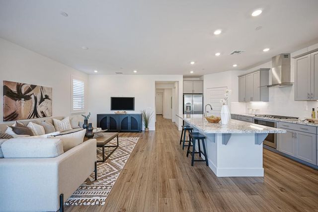 8939 Cerro Vista Dr, El Dorado Hills, CA 95762