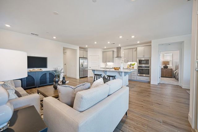 8939 Cerro Vista Dr, El Dorado Hills, CA 95762