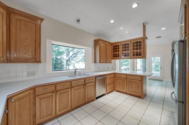 13777 Parkway Manor Drive, Willis, TX 77318