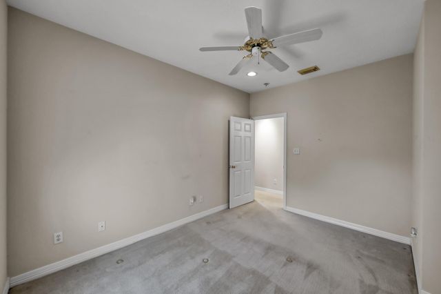 13777 Parkway Manor Drive, Willis, TX 77318
