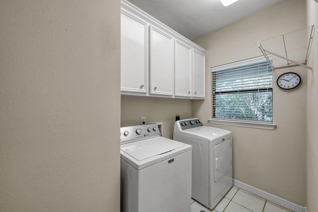 13777 Parkway Manor Drive, Willis, TX 77318