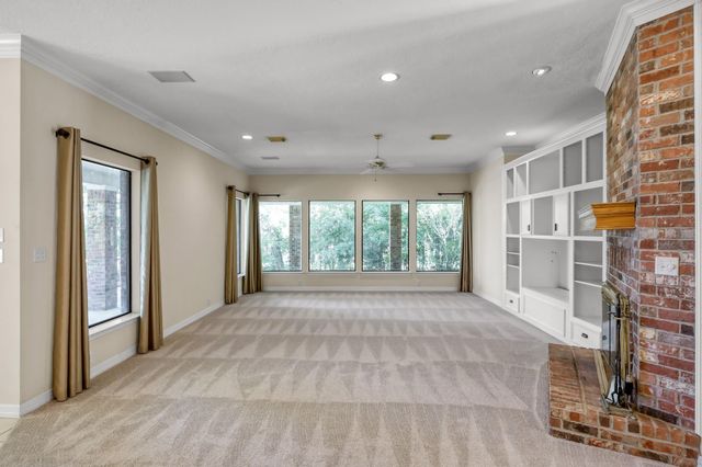 13777 Parkway Manor Drive, Willis, TX 77318