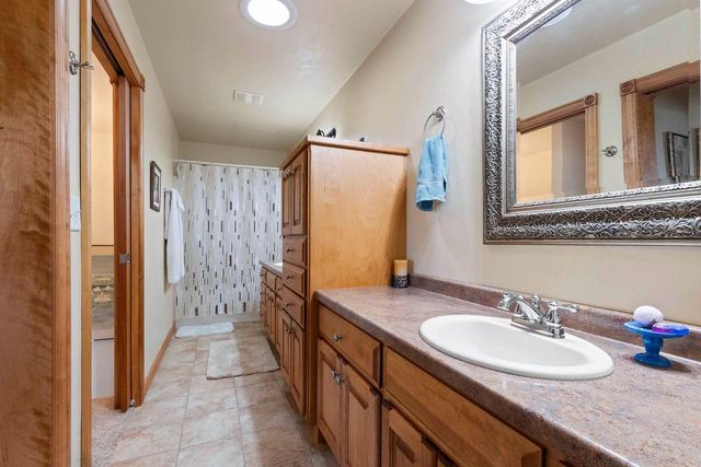 2198 S BROADWAY STREET, De Pere, WI 54115