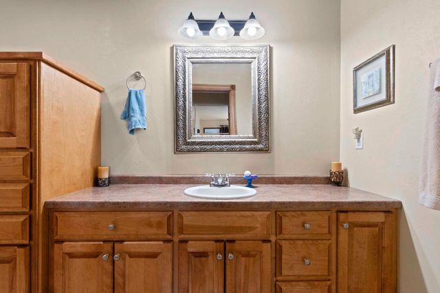 2198 S BROADWAY STREET, De Pere, WI 54115