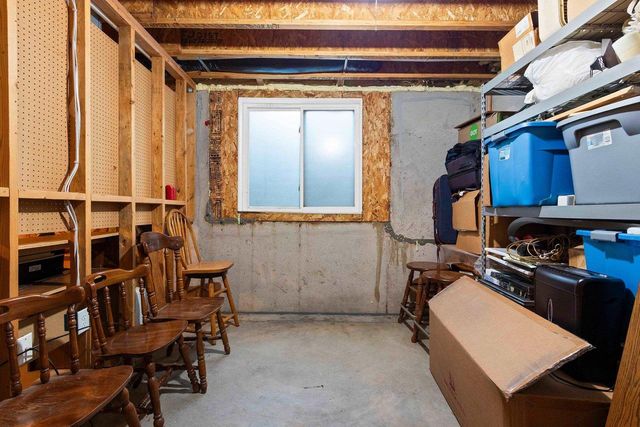 2198 S BROADWAY STREET, De Pere, WI 54115