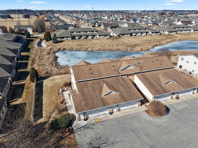 2198 S BROADWAY STREET, De Pere, WI 54115