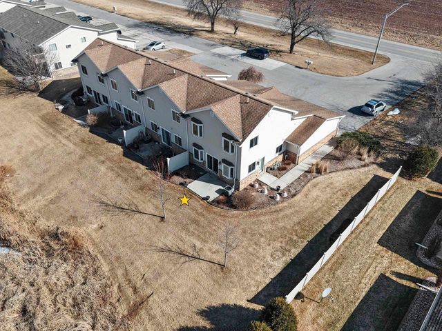 2198 S BROADWAY STREET, De Pere, WI 54115