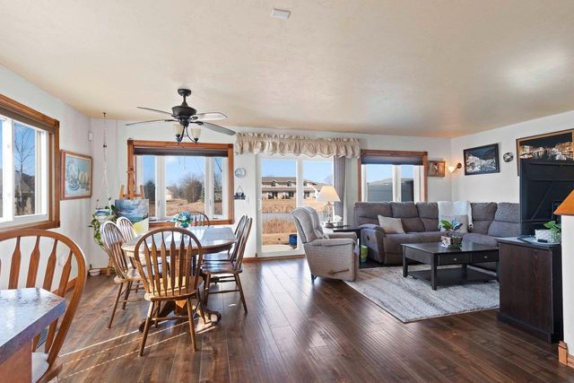 2198 S BROADWAY STREET, De Pere, WI 54115