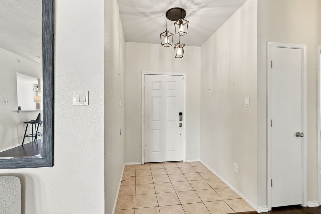 2325 Wakecrest Drive, Fort Worth, TX 76108 — photo 4