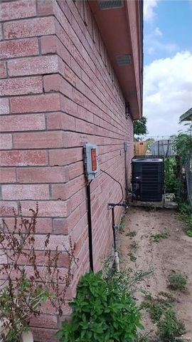 1001 Hidalgo Street, Mission, TX 78572