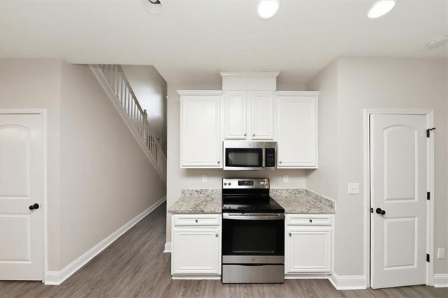 3011 Sarah Ln, Griffin, GA 30224