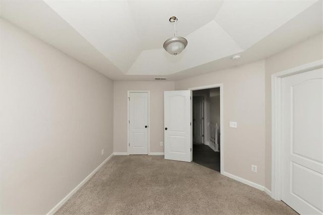3011 Sarah Ln, Griffin, GA 30224