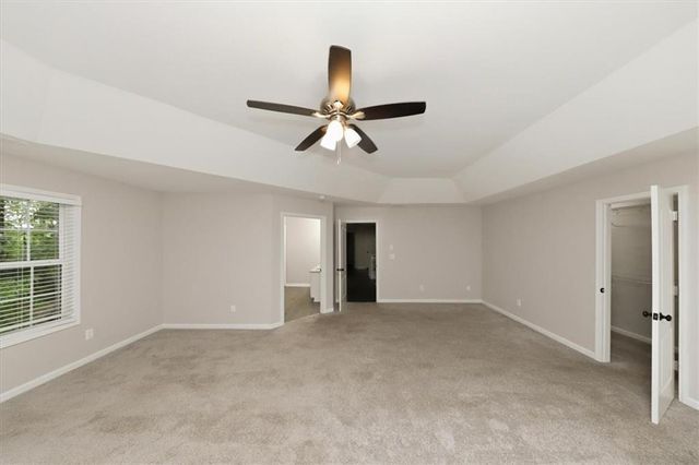 3011 Sarah Ln, Griffin, GA 30224