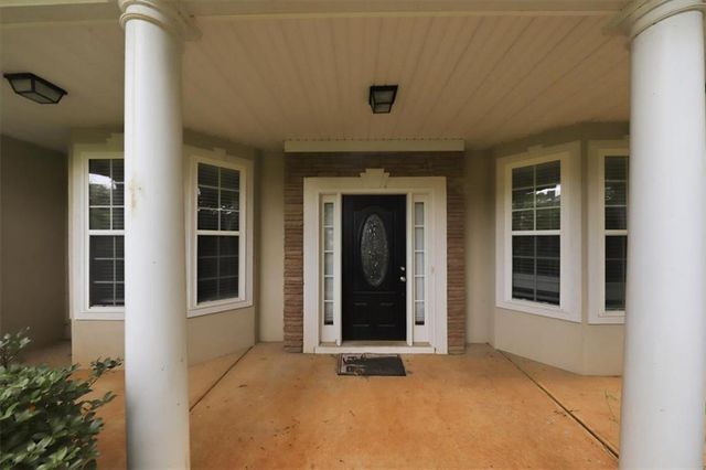 3011 Sarah Ln, Griffin, GA 30224