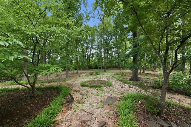 3011 Sarah Ln, Griffin, GA 30224