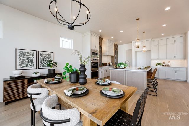 2888 E Mardia St, Meridian, ID 83642