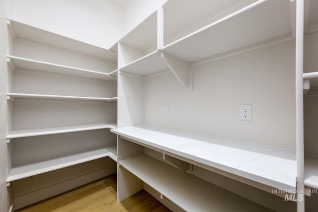 2888 E Mardia St, Meridian, ID 83642