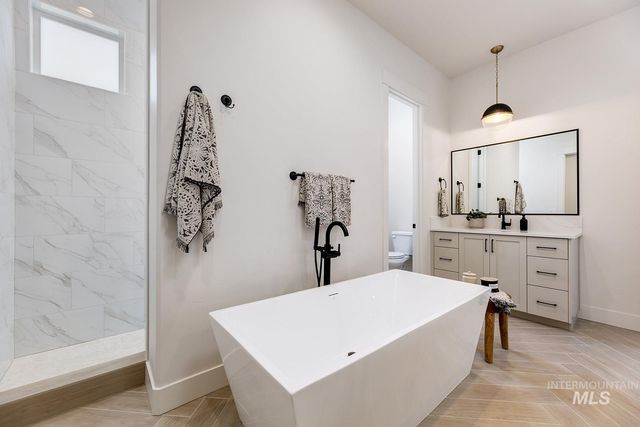 2888 E Mardia St, Meridian, ID 83642