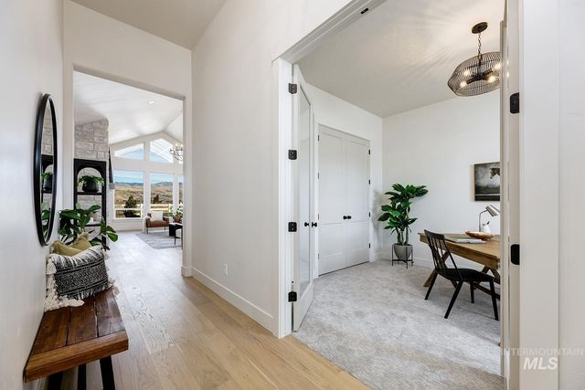 2888 E Mardia St, Meridian, ID 83642