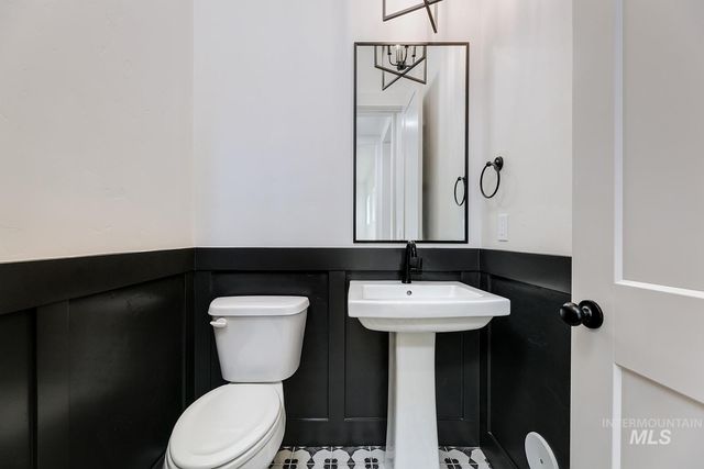 2888 E Mardia St, Meridian, ID 83642