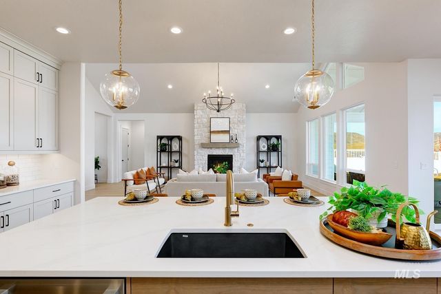 2888 E Mardia St, Meridian, ID 83642