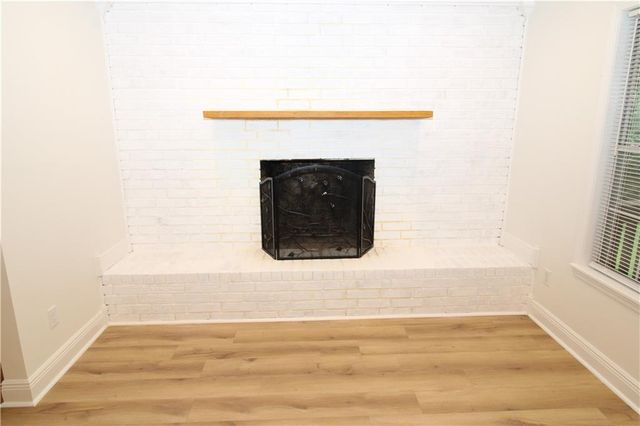 596 GRAYS CREEK Road, Dry Prong, LA 71423