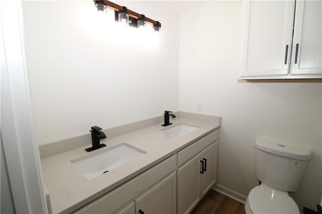 596 GRAYS CREEK Road, Dry Prong, LA 71423