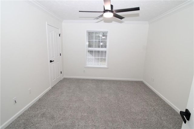 596 GRAYS CREEK Road, Dry Prong, LA 71423