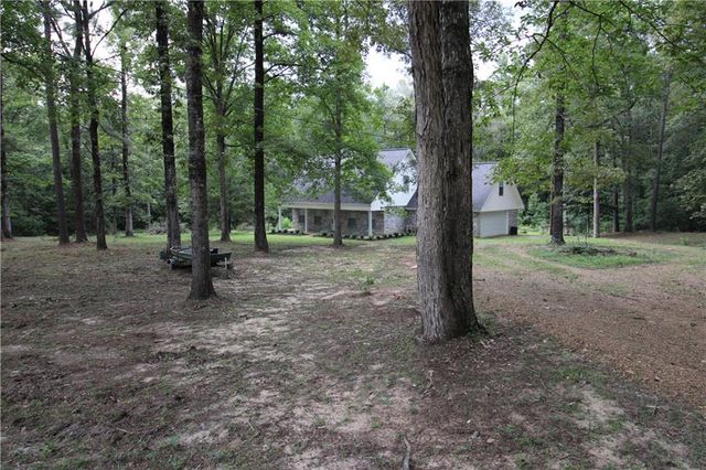 596 GRAYS CREEK Road, Dry Prong, LA 71423