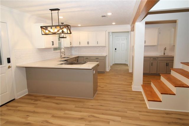 596 GRAYS CREEK Road, Dry Prong, LA 71423