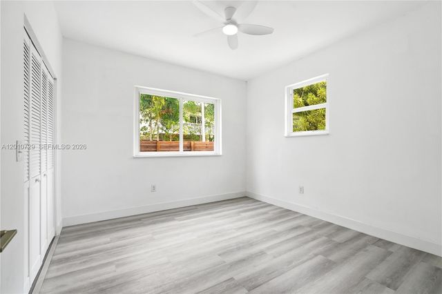 340 NE 125th St, North Miami, FL 33161