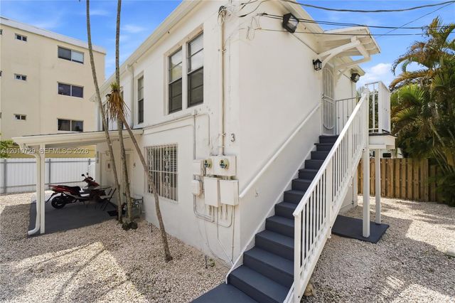 340 NE 125th St, North Miami, FL 33161
