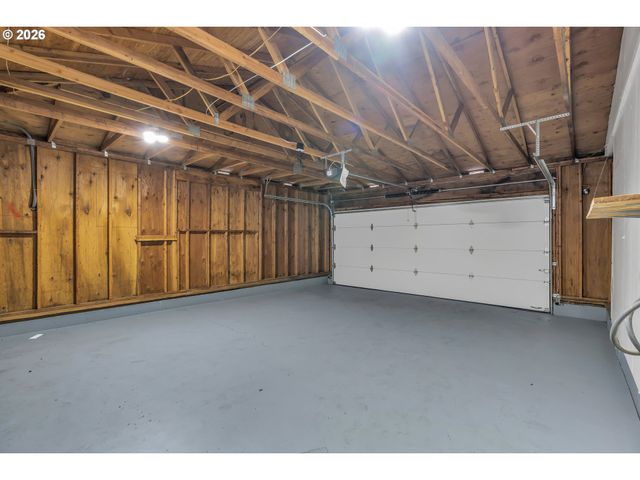 2340 Se 113TH Ave, Portland, OR 97216