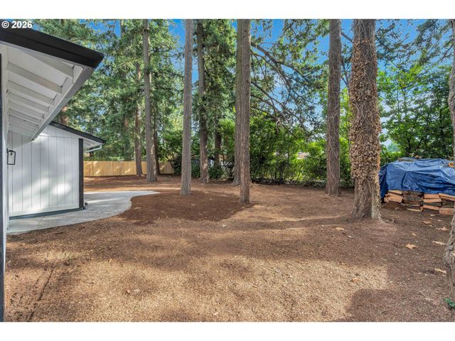2340 Se 113TH Ave, Portland, OR 97216