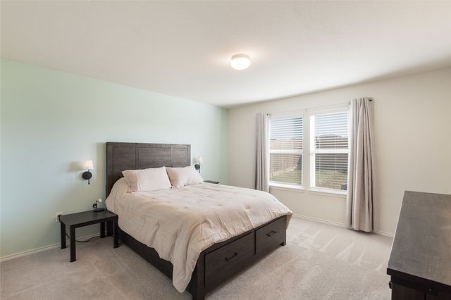 1420 Waggoner Drive, Aubrey, TX 76227