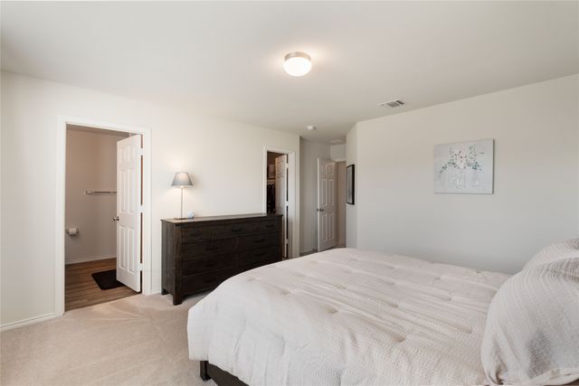 1420 Waggoner Drive, Aubrey, TX 76227