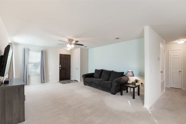 1420 Waggoner Drive, Aubrey, TX 76227