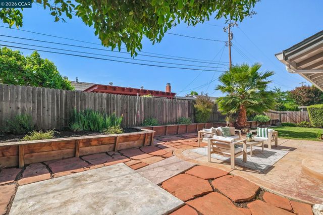 1808 Elkwood Dr, Concord, CA 94519
