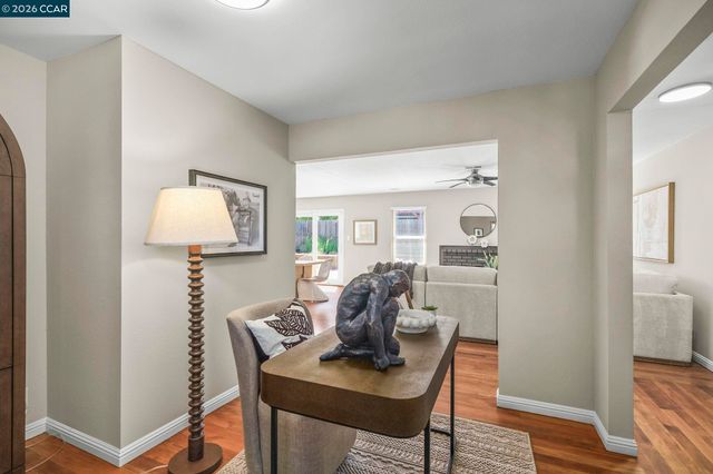 1808 Elkwood Dr, Concord, CA 94519