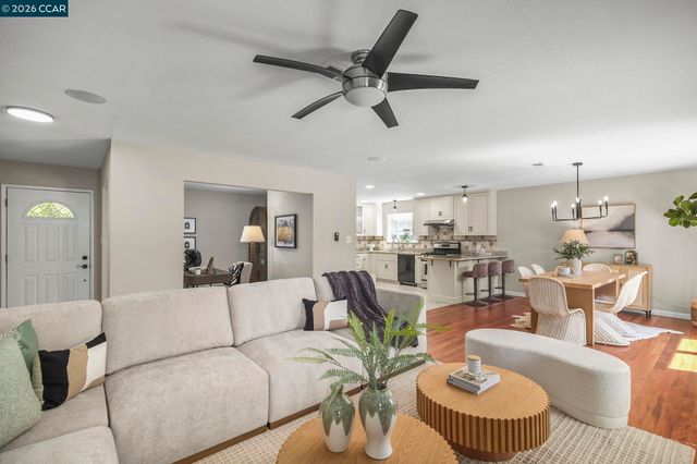1808 Elkwood Dr, Concord, CA 94519