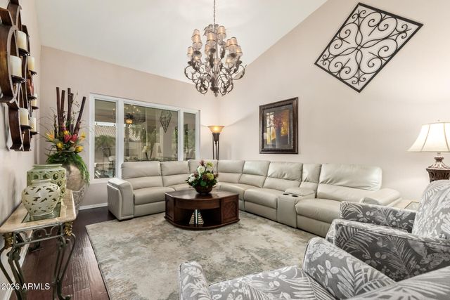 7184 W FOOTHILL Drive, Glendale, AZ 85310