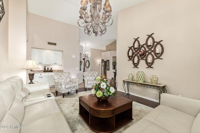 7184 W FOOTHILL Drive, Glendale, AZ 85310