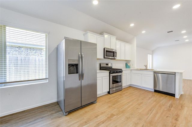 19450 Rosali Meadow Drive, New Caney, TX 77357