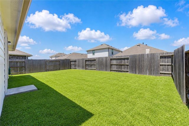19450 Rosali Meadow Drive, New Caney, TX 77357