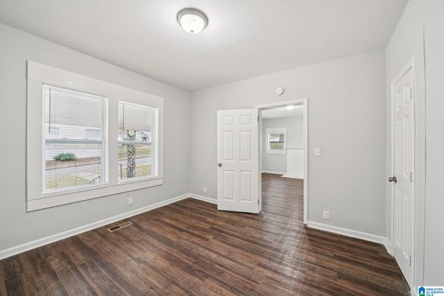 200 CENTER STREET, Bessemer, AL 35020