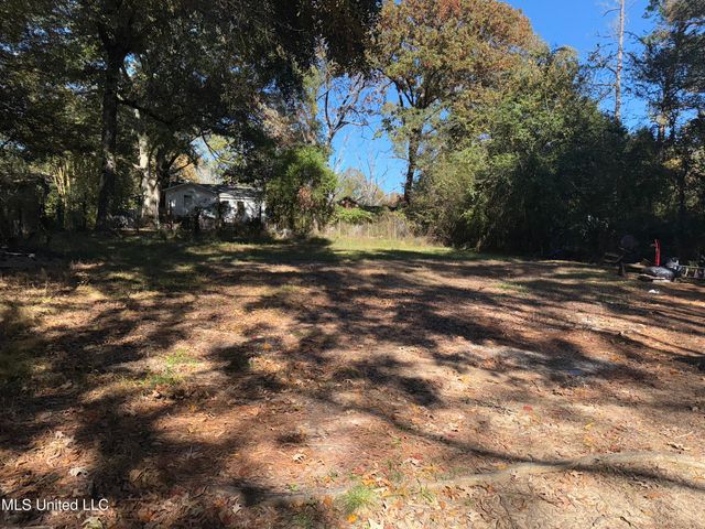 340 Mason Boulevard, Jackson, MS 39212