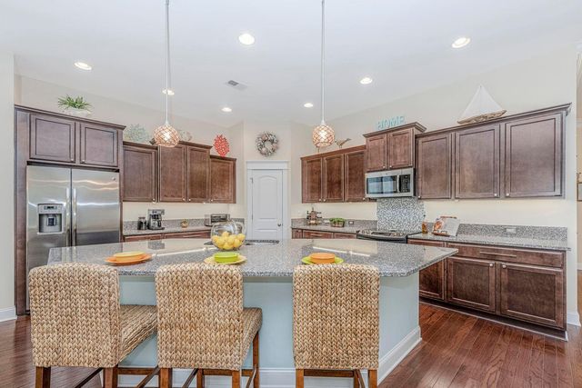 3695 Spindrift Drive, Mount Pleasant, SC 29466