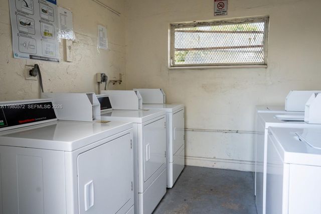 18101 NW 7th Ave, Miami Gardens, FL 33169