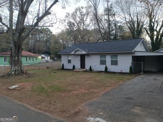 825 Pamela Drive, Griffin, GA 30224