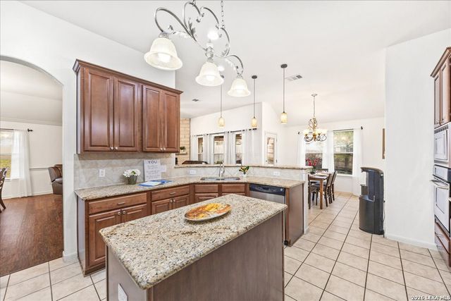 25723 Fan Flower, San Antonio, TX 78261